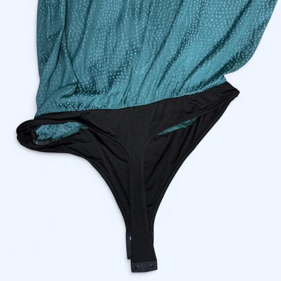 NWT PAIGE Cersia Surplice Bodysuit – Size S - Draped V-Neck - Quiet Luxury Glam - Picture 7 of 7